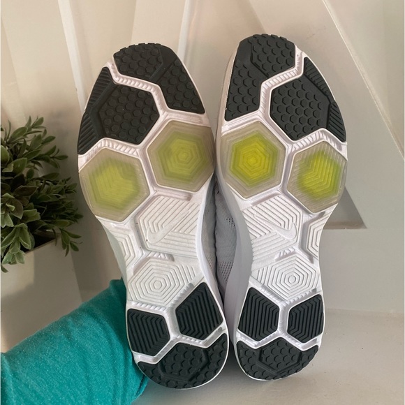 Nike Training Zoom Conditioning Running Shoes size 10 Preowned - Picture 7 of 9